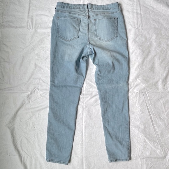 Old Navy super skinny jeans mid rise 12 Reg - Picture 6 of 6